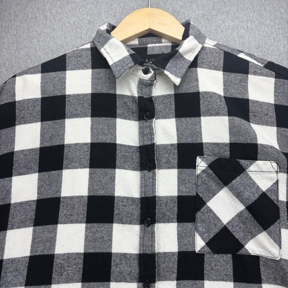 Risen Buffalo Plaid Flannel Men's S Black White Oversized Long Sleeve Button Up - Picture 2 of 14